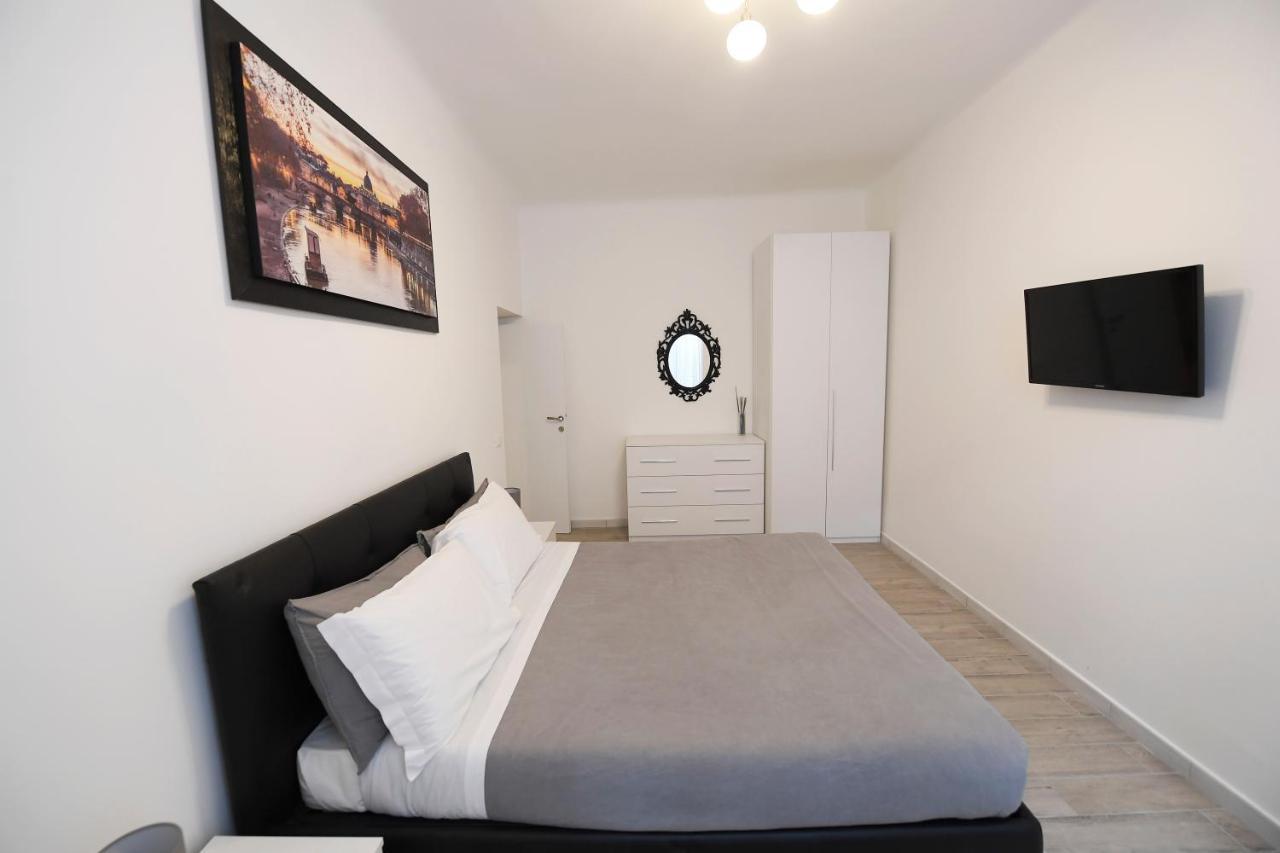 Easy Holidays - In Selci Rome